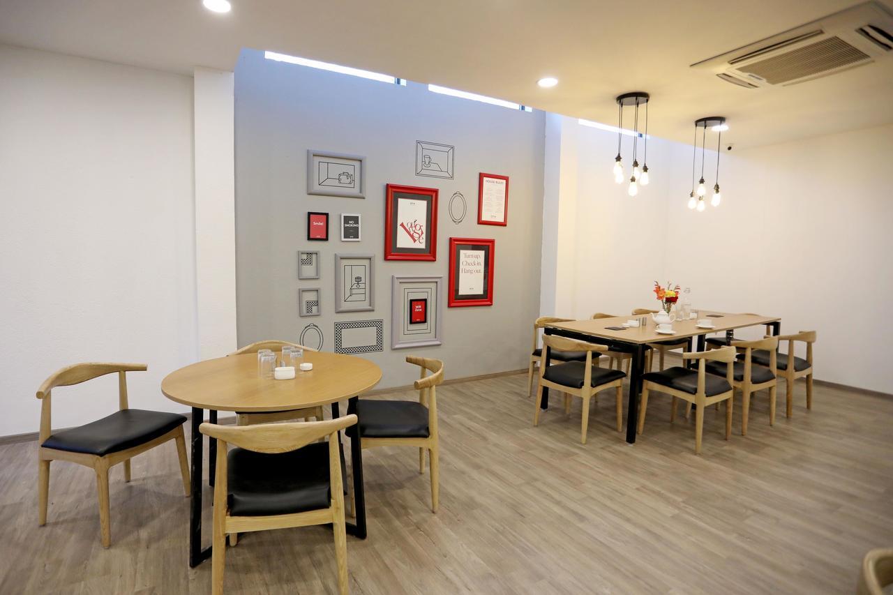 Oyo Townhouse 027 Sector 15 Gurgaon Hotel Ngoại thất bức ảnh