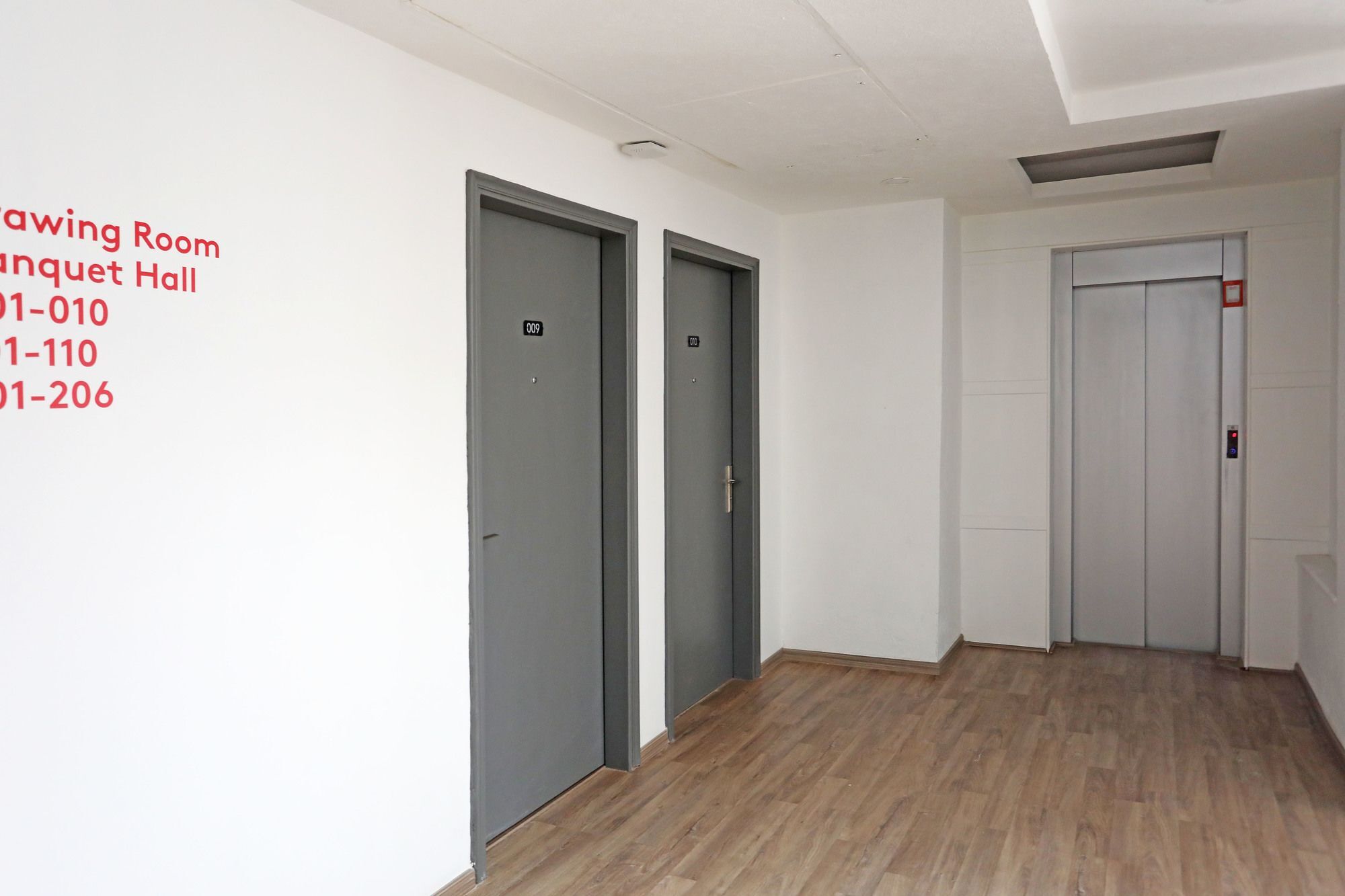 Oyo Townhouse 027 Sector 15 Gurgaon Hotel Ngoại thất bức ảnh